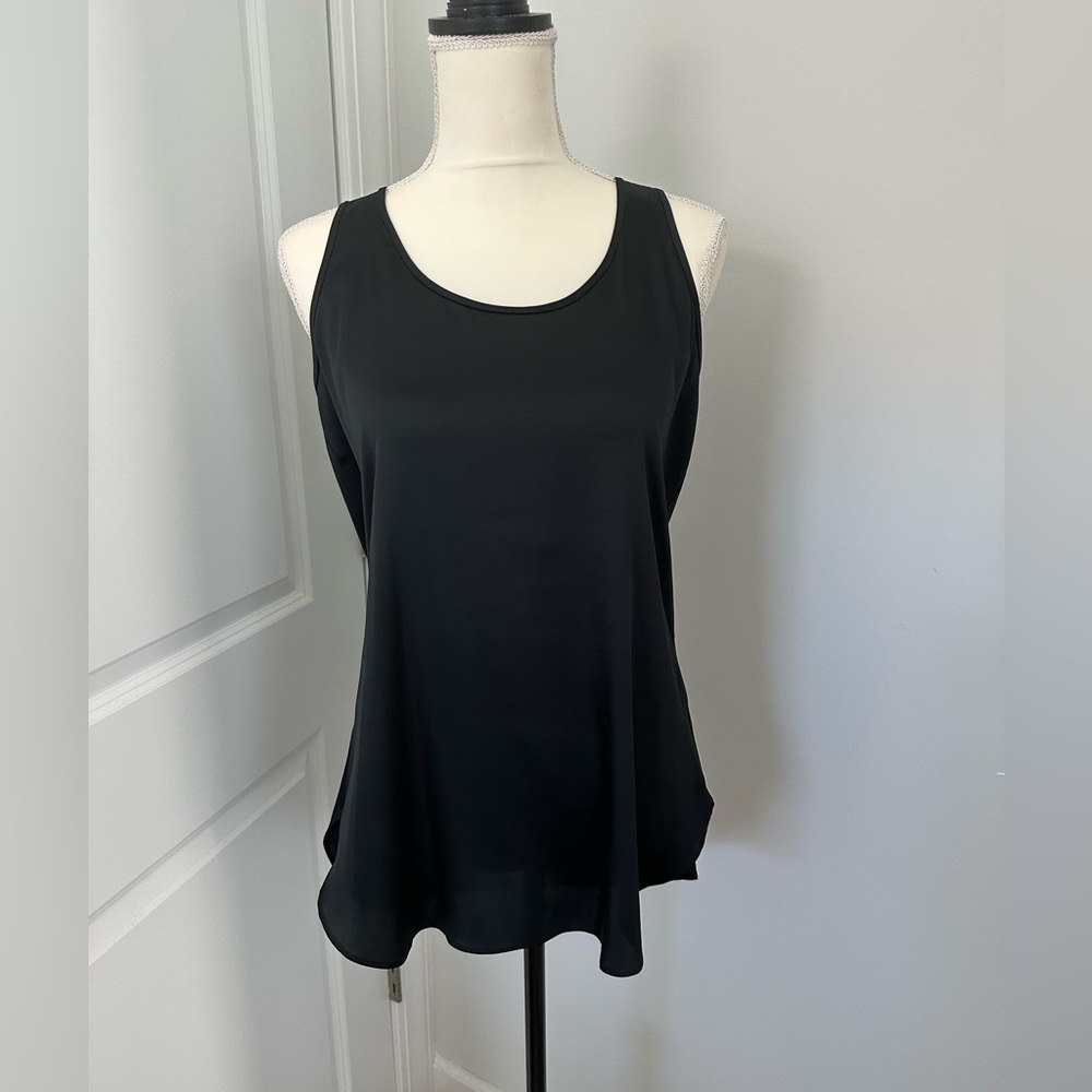 Loft black sleeveless button back top